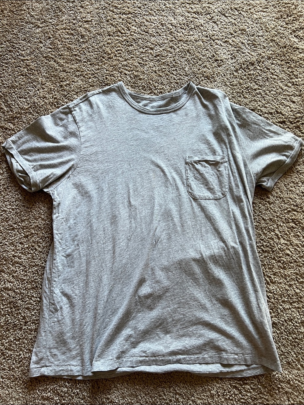 Men's Outerknown Short Sleeve Pocket Tee in Heather Gray